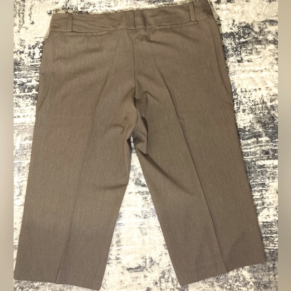 Mossimo Supply Co.  Khaki and Blue Stripped Capris - Picture 6 of 7